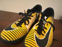 Fußballschuhe Nike - Hallen- oder Kunstrasen Berlin - Pankow Vorschau