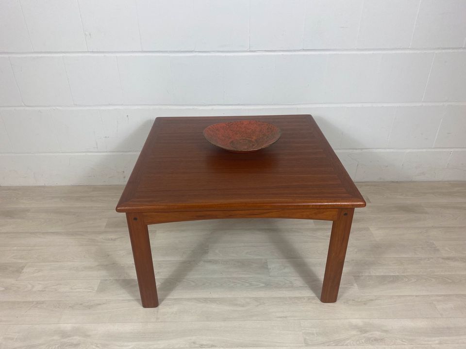 Vintage Teak Couchtisch Coffee Table Beistelltisch GLOSTRUP 70er in Delmenhorst