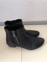 Damen Schwarze Chelsea Boots Absatz Stiefeletten Rieker 38 Hessen - Darmstadt Vorschau