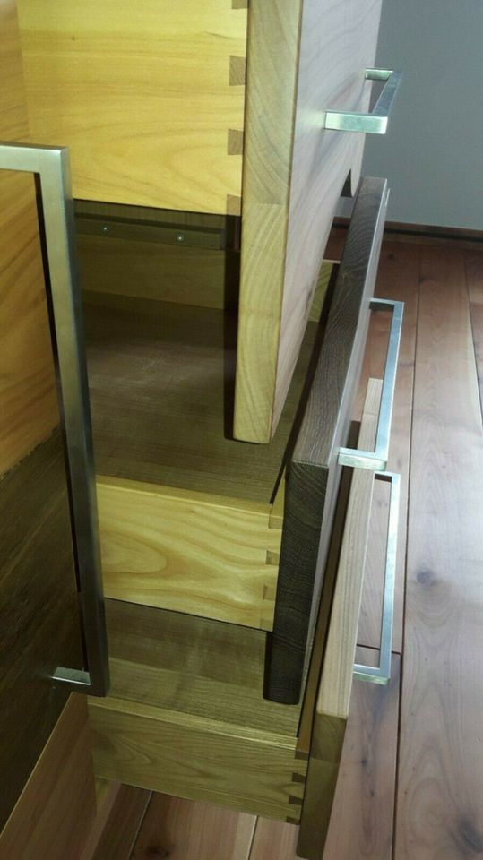 Sideboard Kirsche Eiche Schrank Massivholzmöbel nach Maß in Rödental