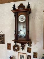 Antike alte Wanduhr aus Holz Bayern - Vaterstetten Vorschau