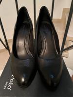 Leder Pumps von MOP *neu* hoher Absatz - high heels München - Trudering-Riem Vorschau