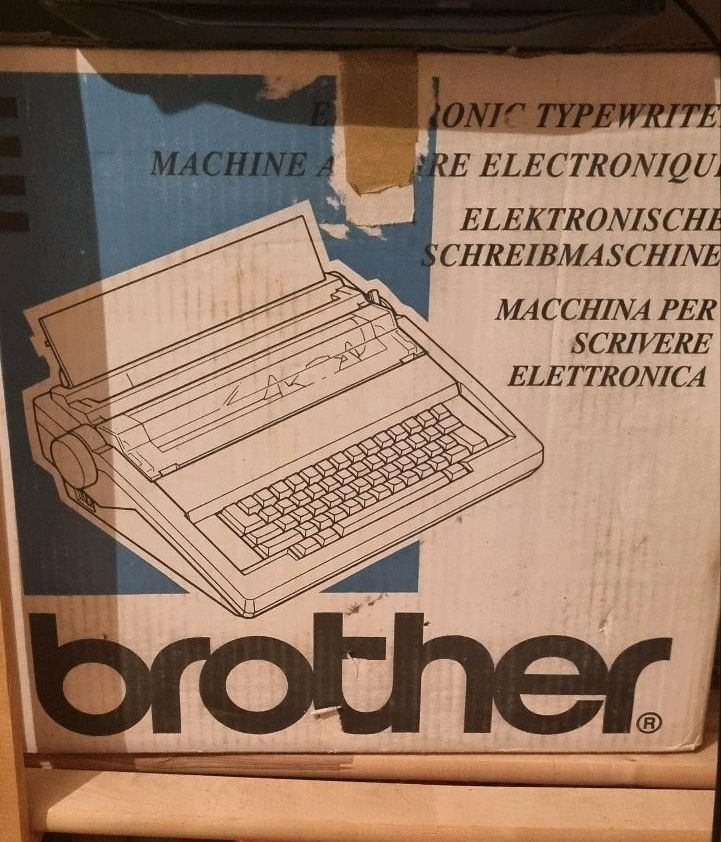 BROTHER eletrische Schreibmaschine voll funktionstüchtig in Geretsried