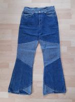 Damen Hose Jeans 2-farbig Schlaghose Gr. 36 Nordrhein-Westfalen - Rheda-Wiedenbrück Vorschau