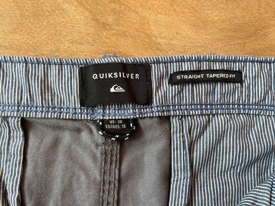 Quicksilver Shorts 30 in Würzburg