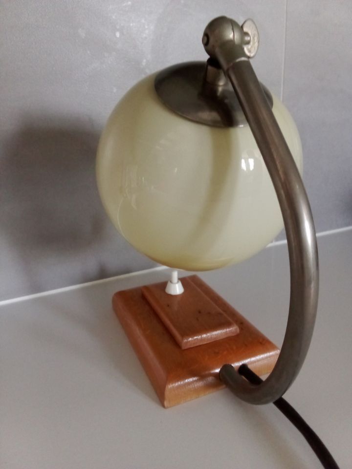 Original DDR Bauhaus Lampe Tischlampe Art Deco in Jena