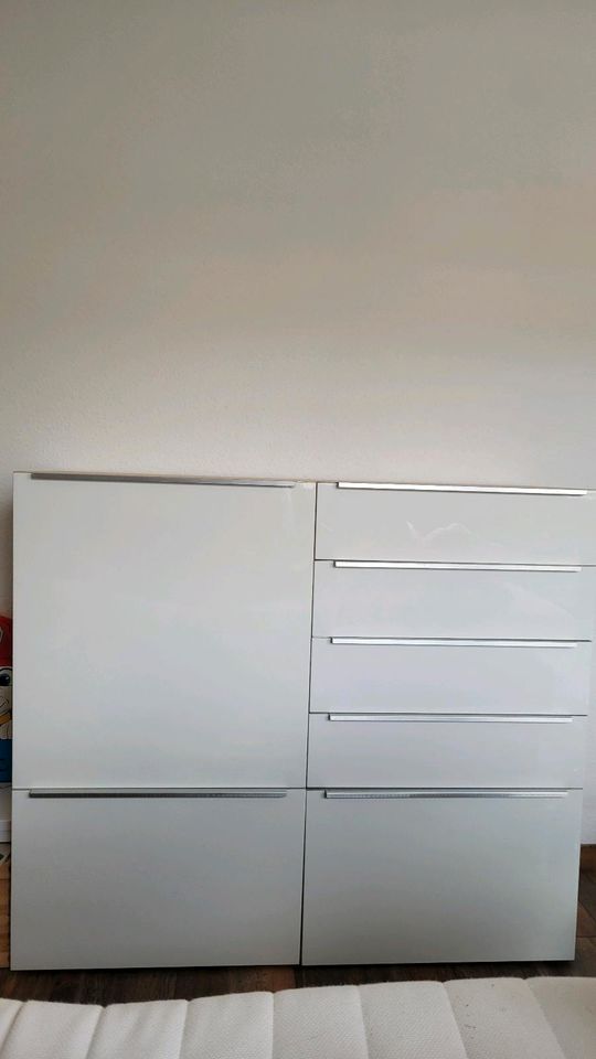 Besta Ikea Wohnzimmergarnitur TV-BOARD Kommode Schrank Vitrine in Köln