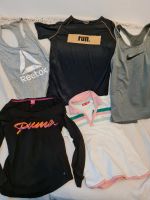 Sport-Kleider-Paket GrM, 4 Teile, Puma, Nike, Reebok *Top Zustand Baden-Württemberg - Berglen Vorschau