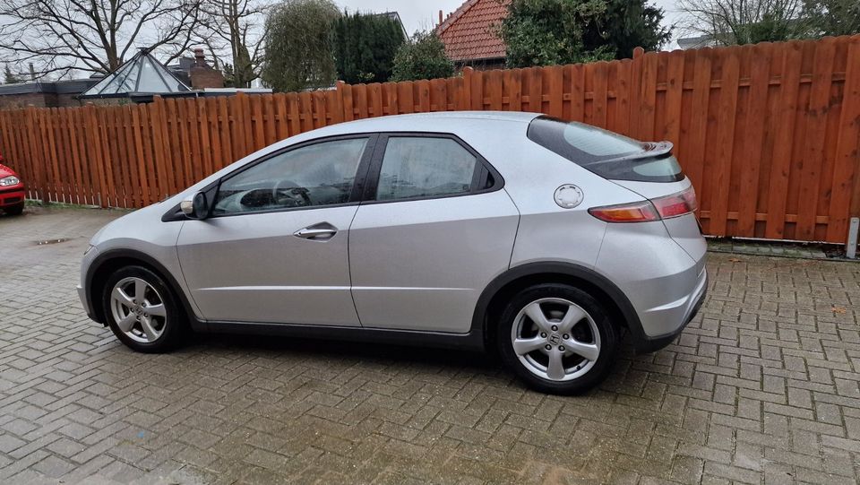 Honda Civic 1.4 Sport in Oldenburg