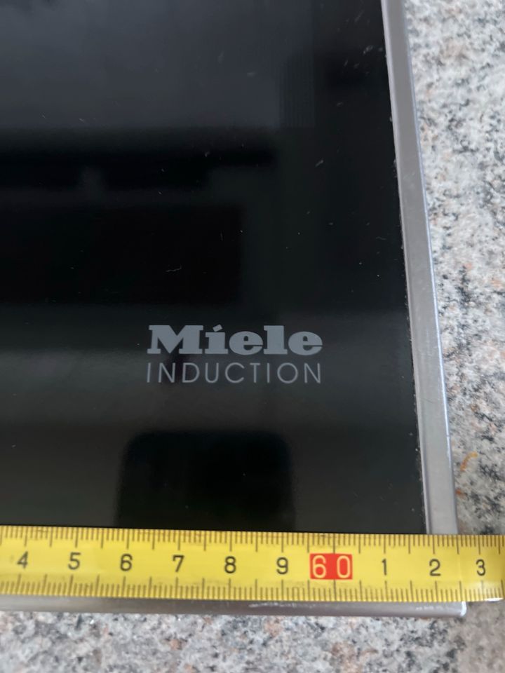 Miele Backofen  H 7560 BP ,Miele Induktionskochfeld ,touch, 60cm in Bad Orb