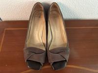 Braune offene Wildlederschuhe von Peter Kaiser Köln - Porz Vorschau