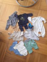 Kleiderpaket 50/56 bodys, Pullis, Hosen, Latzhose Baden-Württemberg - Heitersheim Vorschau