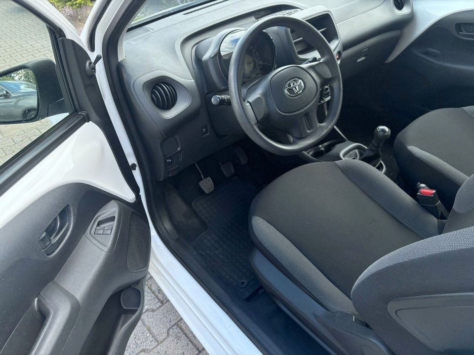 Toyota Aygo AYGO x*1Ha.*Klima*1J. Garantie in Haßloch