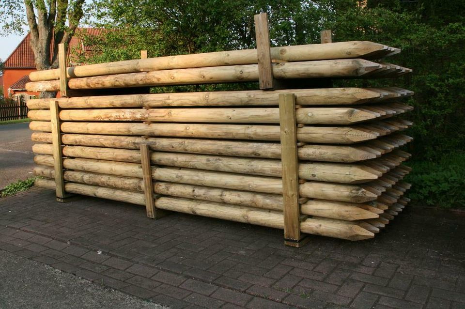 Baumpfähle Zaunpfähle Holzpfähle 10 x 350 cm imprägniert in