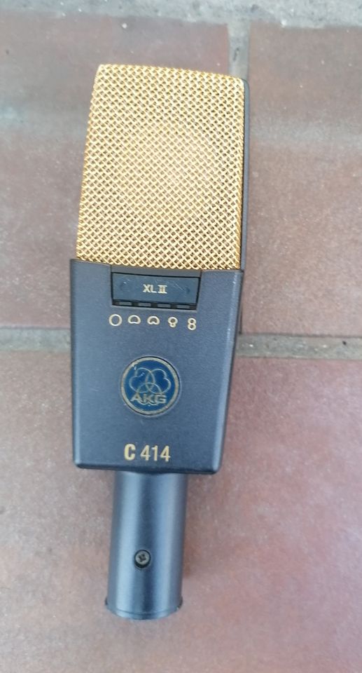 AKG C414 XLII Studio Großmembran Kondensatormikrofon in Berlin