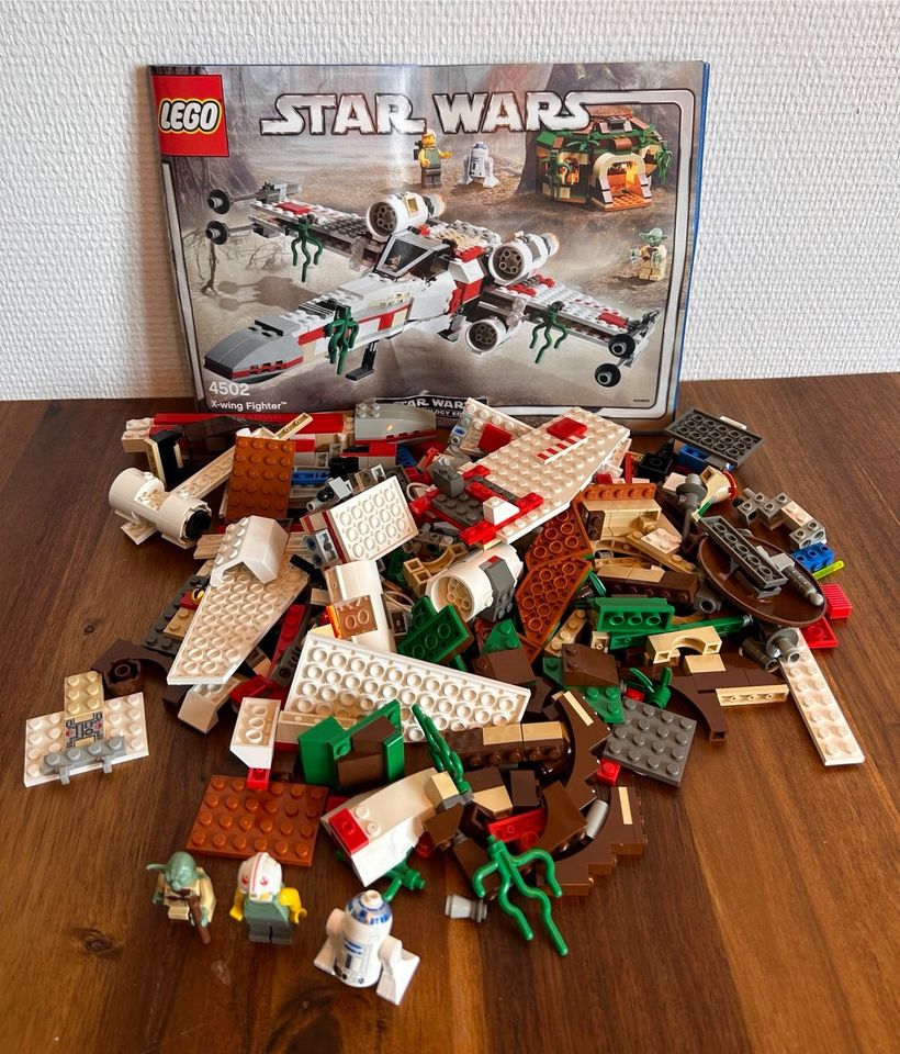 LEGO Star Wars - 4502 - X-Wing Fighter in Hilden
