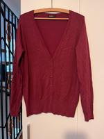 Weinroter Cardigan in Größe 46 von Janina Hessen - Ronshausen Vorschau
