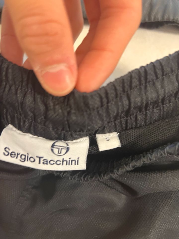 Sergio Tacchini Anzug Größe S in Köln