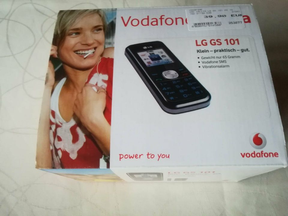 LG GS 101 Handy OVP Verpackung Vodafone Sammler in Thurnau
