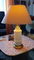 Verkaufe Alte Schone Gute Tisch Lampe Mit Schirm Rheinland-Pfalz - Kaiserslautern Vorschau