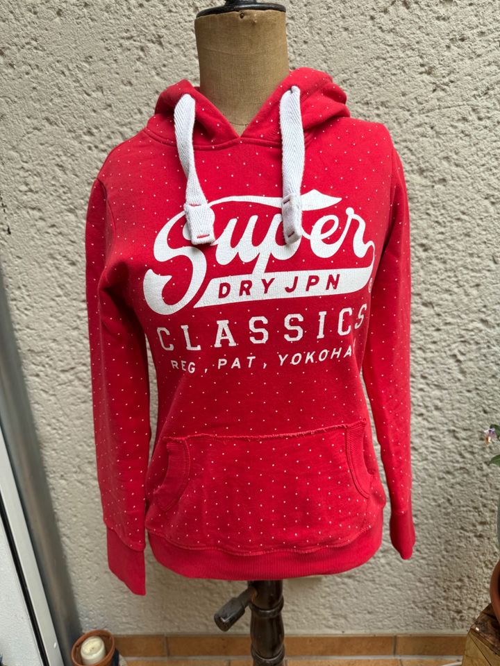 Superdry Hoodie rot mit Punkten Größe S in Halle