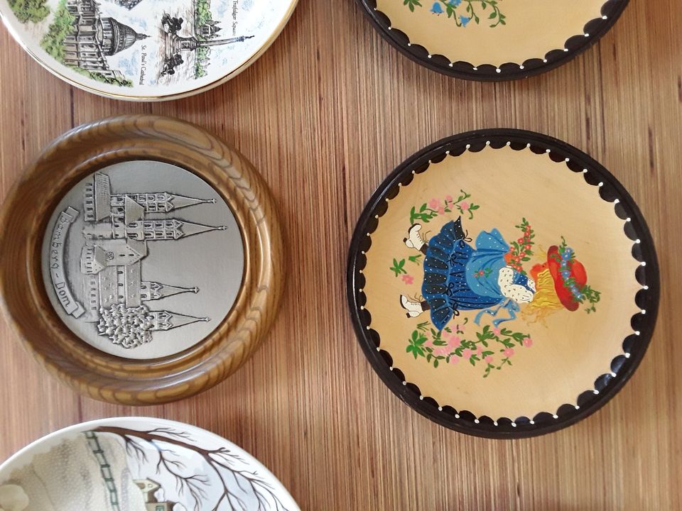 Wandteller diverse Teller für Deko Dachbodenfund Vintage in Nürnberg (Mittelfr)