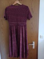 lila kleid mit glitzerschnalle Bayern - Schwabach Vorschau
