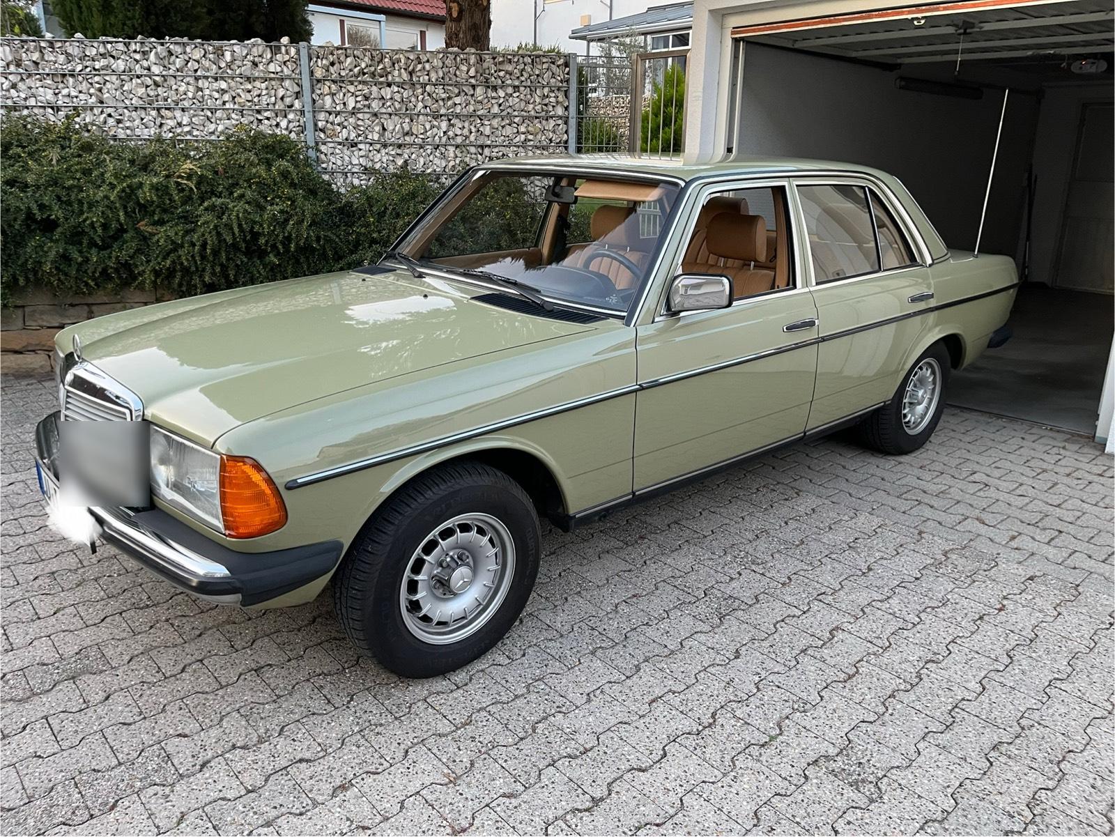 Abbildung des Autos Mercedes 200 Automatik W…
