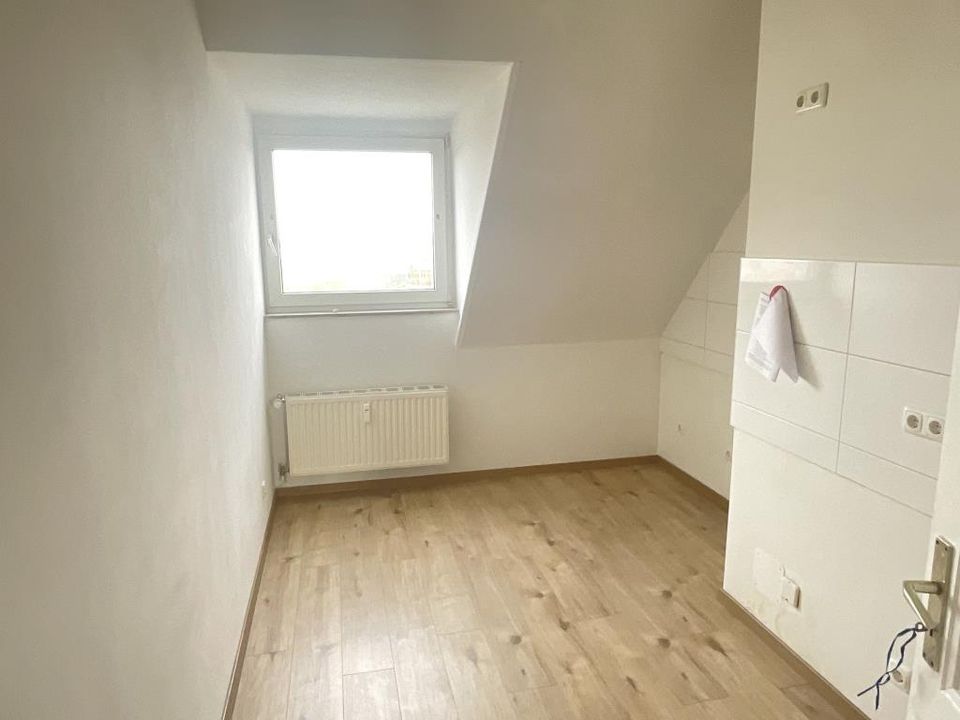 Schöne 3-Zimmer-Wohnung in Duisburg Ruhrort mit Dusche in Duisburg