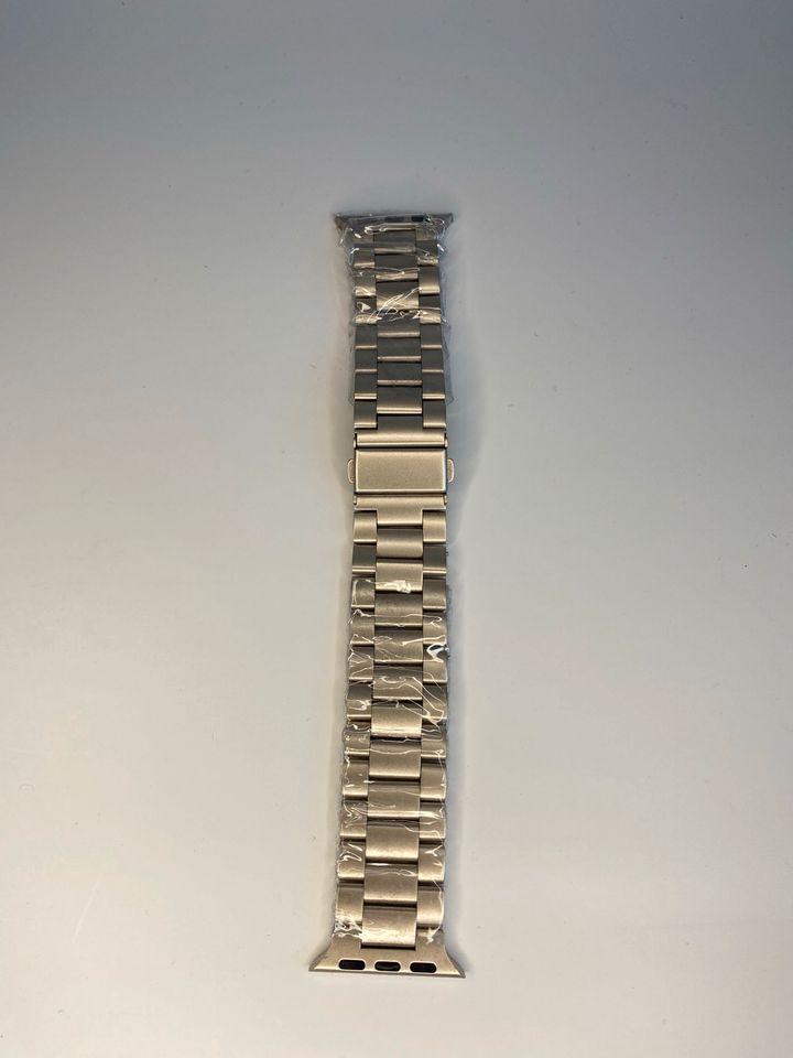 Armband für Apple Watch SE 40mm Edelstahl neu in Arnsberg