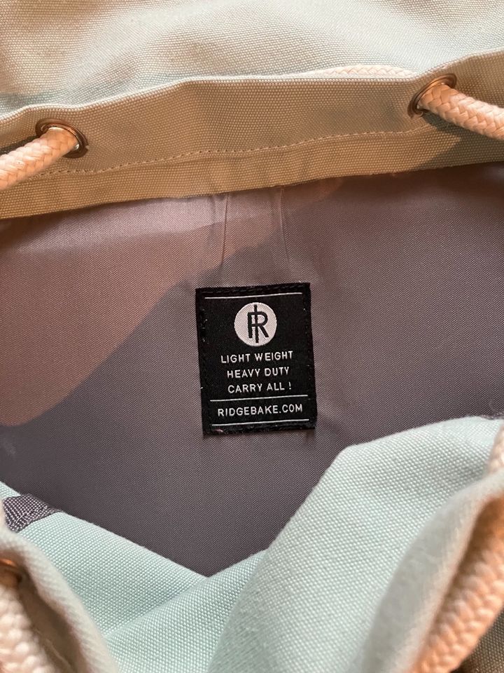 Rucksack RIDGEBAKE in Mint & Beige in Hamburg