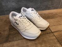 Neue FILA Sneakers weiß Damen 38 Schuhe Sportschuhe Bayern - Gemünden a. Main Vorschau