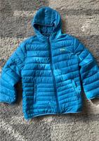Daunen Jacke mit Kapuze Daunenjacke Nordrhein-Westfalen - Bestwig Vorschau
