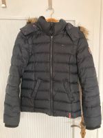 Tommy Hilfiger - dunkelblaue Winterjacke - Gr. S Saarbrücken-Mitte - Alt-Saarbrücken Vorschau