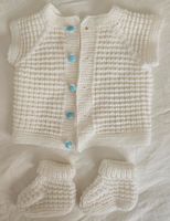 Gestrickte Babysocken und Babyjacke - babys 0-4 Monate München - Thalk.Obersendl.-Forsten-Fürstenr.-Solln Vorschau