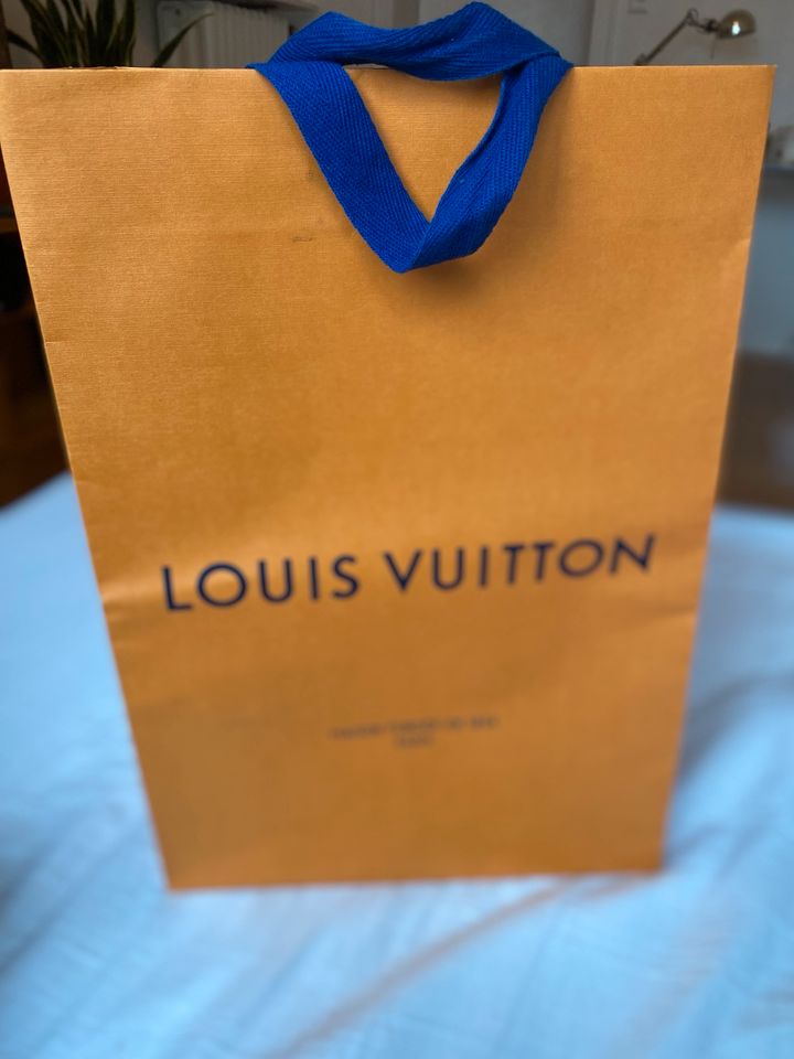 Louis Vuitton Box und Tüte in Hannover