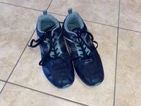 Gr.39 Schuhe Mädchen Damen Turnschuhe Hallenschuhe Crane Bayern - Obing Vorschau
