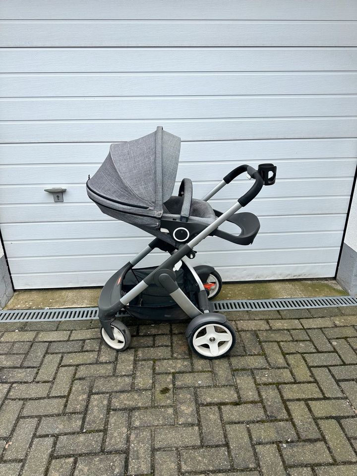 Stokke Crusi Kinderwagen und Buggy in Grau Melange in Celle