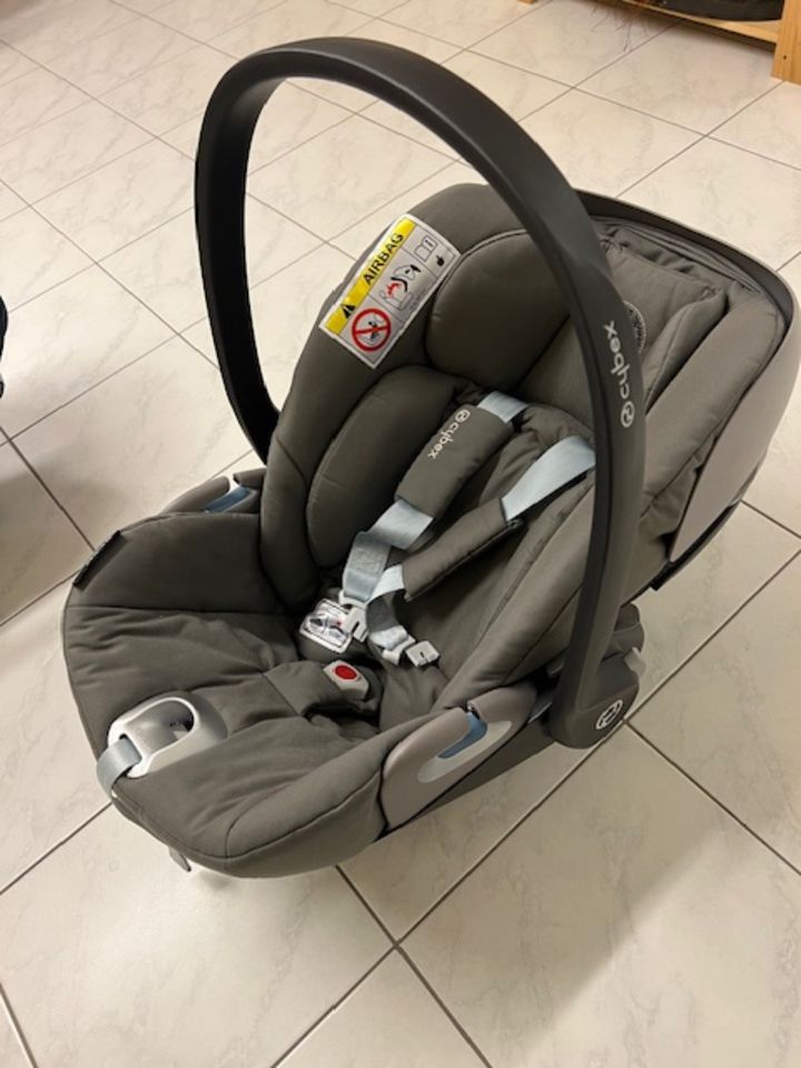 Neuwertige Babyschale Cybex Cloud-Z iSize in Kronberg im Taunus