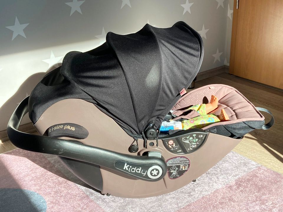 Kiddy evoluna i-size plus inkl. Isofix Base in Bispingen