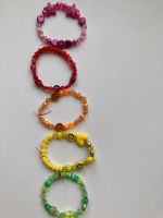 Bunte Armbänder  pink, rot, orange, gelb, grün.Selbstgemacht Baden-Württemberg - Freiberg am Neckar Vorschau