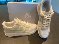 Nike  Air Force 1 Damensneaker Nordrhein-Westfalen - Gangelt Vorschau