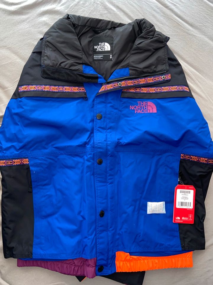 The North Face 92 Rage Regenjacke Gr. M in Berlin