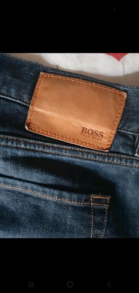 Hugo Boss Jeans  blau 36/34 wneu in Harrislee