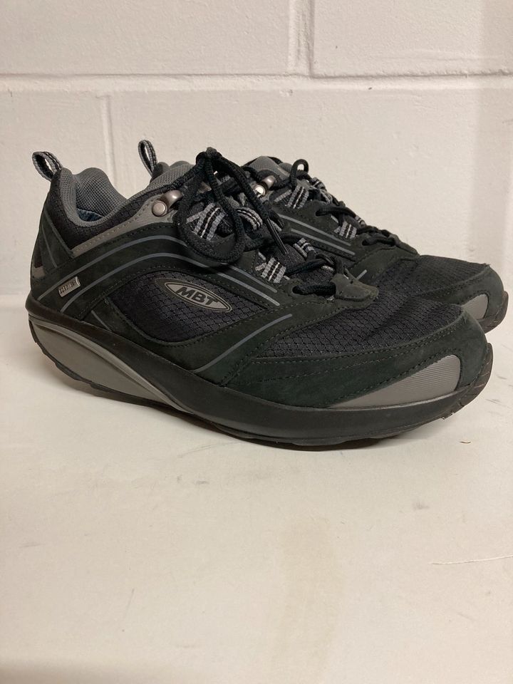 MTB Damenschuhe GORE TEX ICE LOCK GR. 40 in Calden