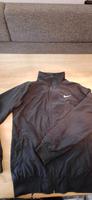Nike Jacke schwarz Gr. M/L 38/40 top Zustand Bayern - Prichsenstadt Vorschau