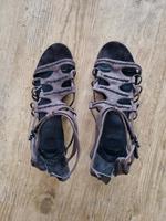 Zum Verkauf stehen Damen Sandalen Nordrhein-Westfalen - Ratingen Vorschau