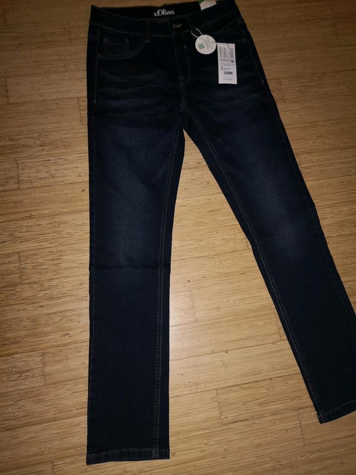 S. Oliver Jeans Seattle Gr. 170 NEU in Hannover