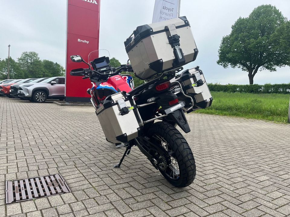 Honda CRF1100D Africa Twin DCT 2024 *Zubehör*Angebot* in Ratingen