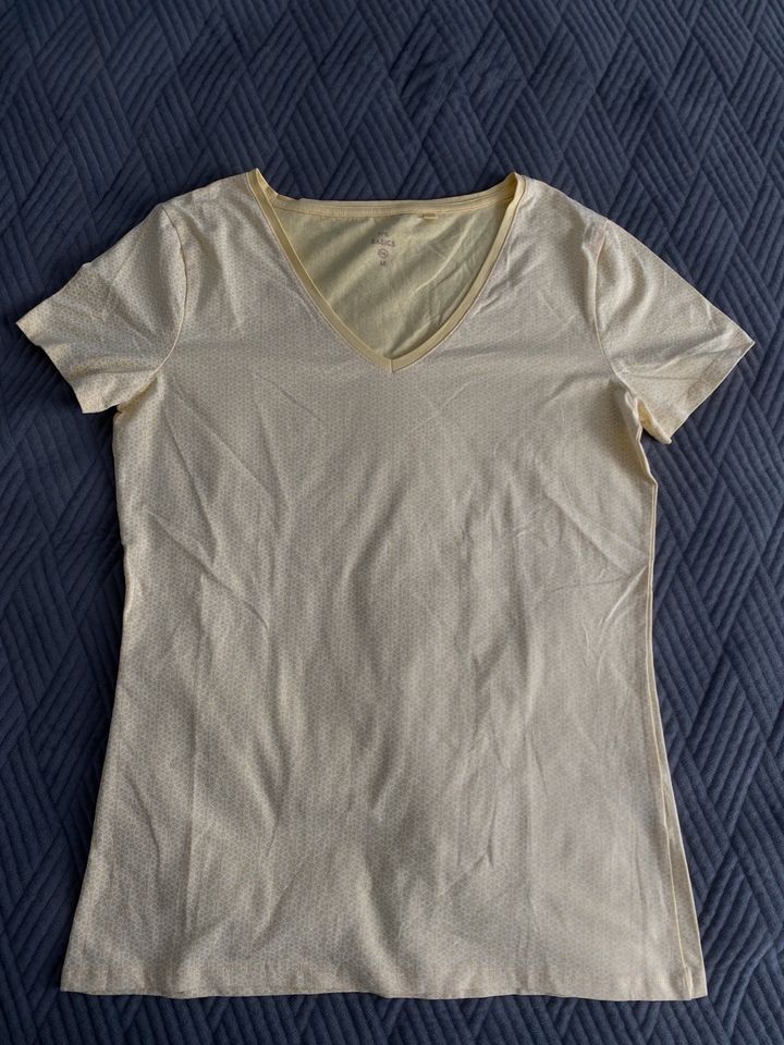 Basic T-Shirt mit Muster in Senden